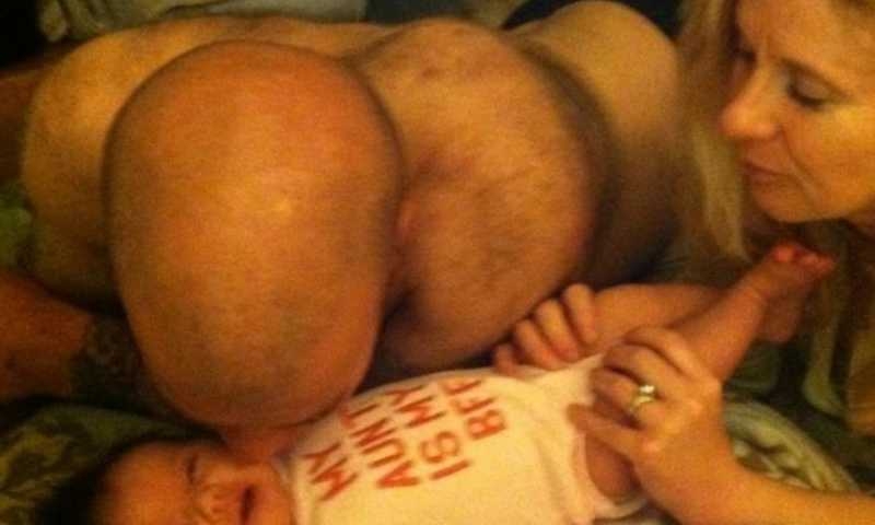 318